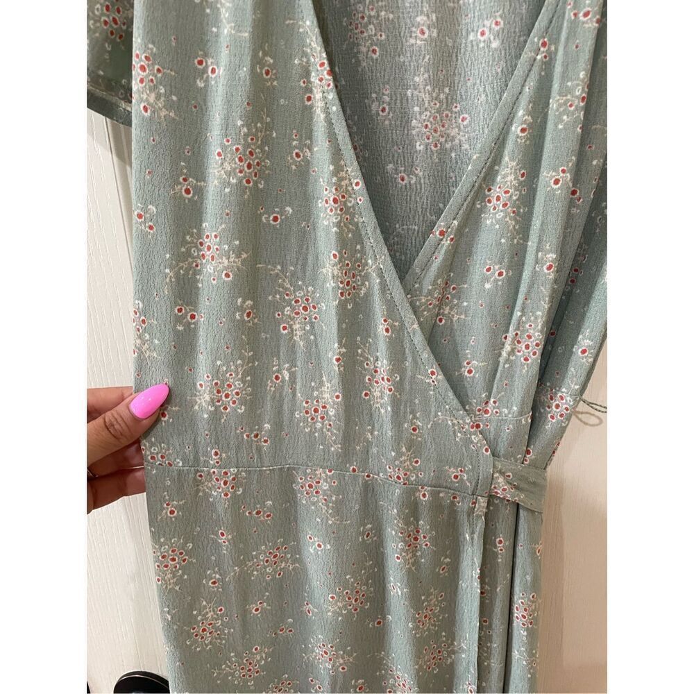 GAP midi floral wrap dress - Picture 5 of 8